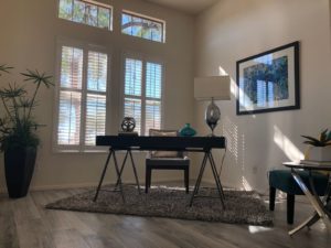 2218 W Oyer Ln Office